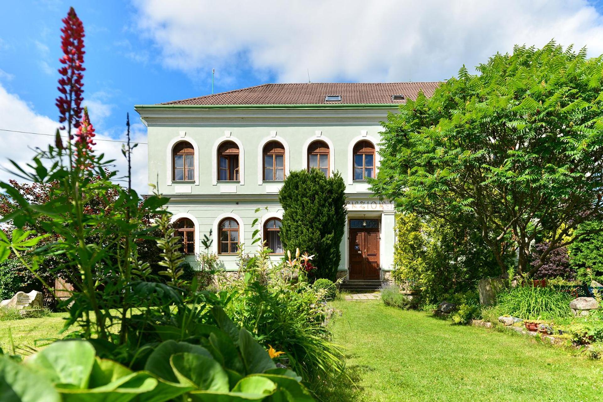 Penzion Medvedi Paseka Nova Bystrice Exterior photo